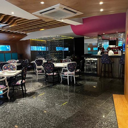 Weenjoy Hotels Grand Prix Aeropuerto Cdmx Meksika Dış mekan fotoğraf