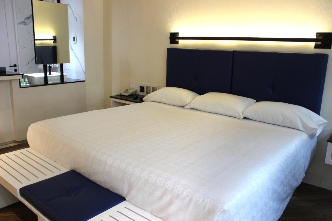 Weenjoy Hotels Grand Prix Aeropuerto Cdmx Meksika Oda fotoğraf