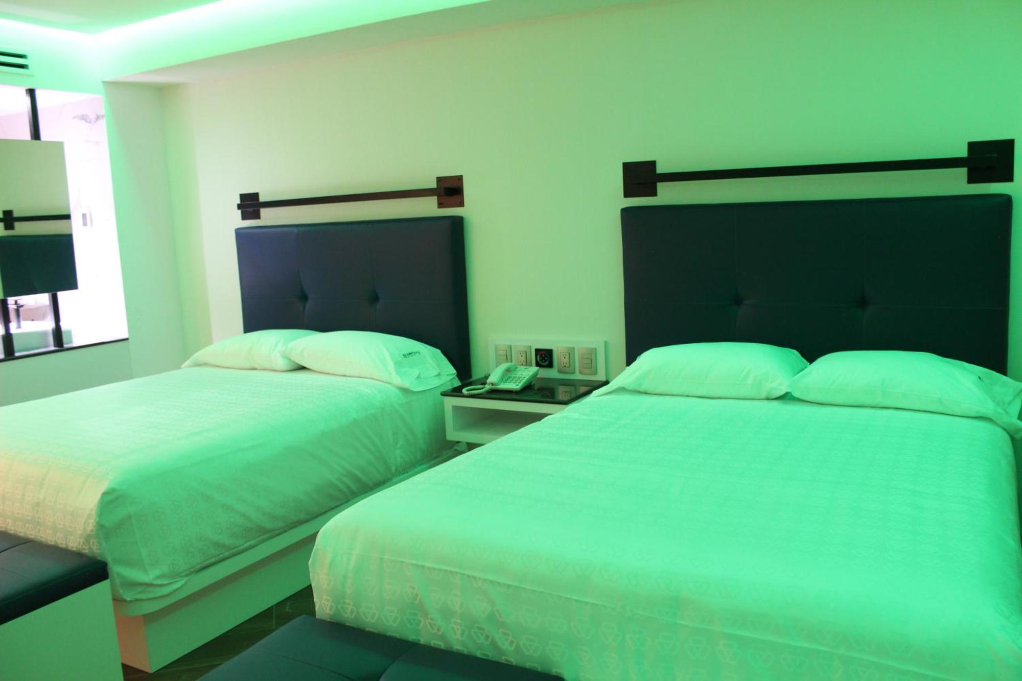 Weenjoy Hotels Grand Prix Aeropuerto Cdmx Meksika Oda fotoğraf