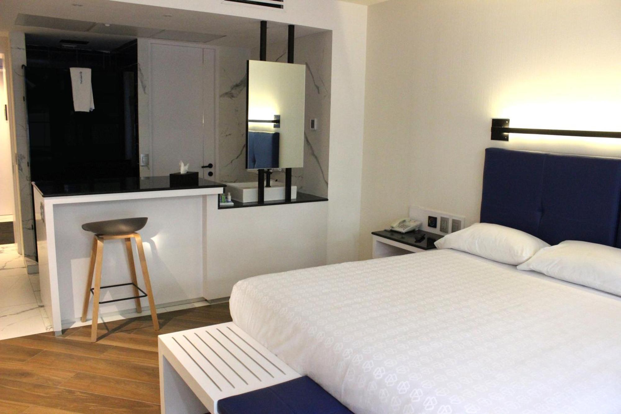 Weenjoy Hotels Grand Prix Aeropuerto Cdmx Meksika Oda fotoğraf